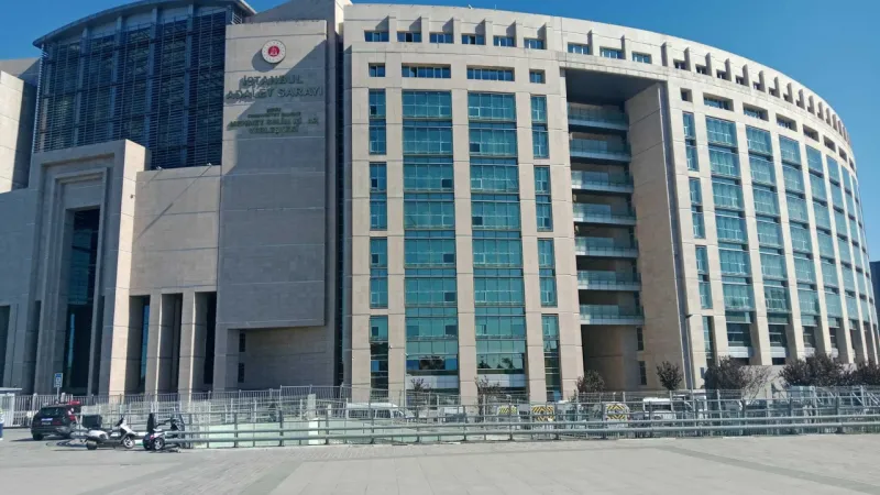 19 Mart protestocularının avukatı hakkında sosyal medya paylaşımları nedeniyle soruşturma