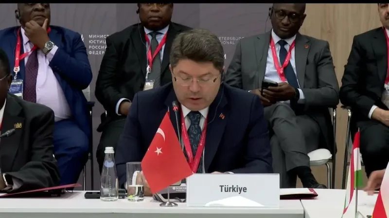 Bakan Tunç’tan 13. St. Petersburg Uluslararası Hukuk Forumunda Gazze vurgusu
