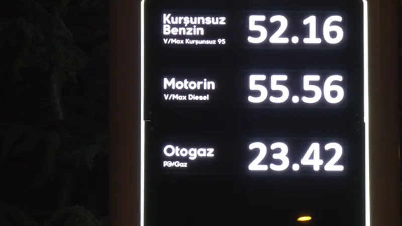 Benzin ve motorine zam