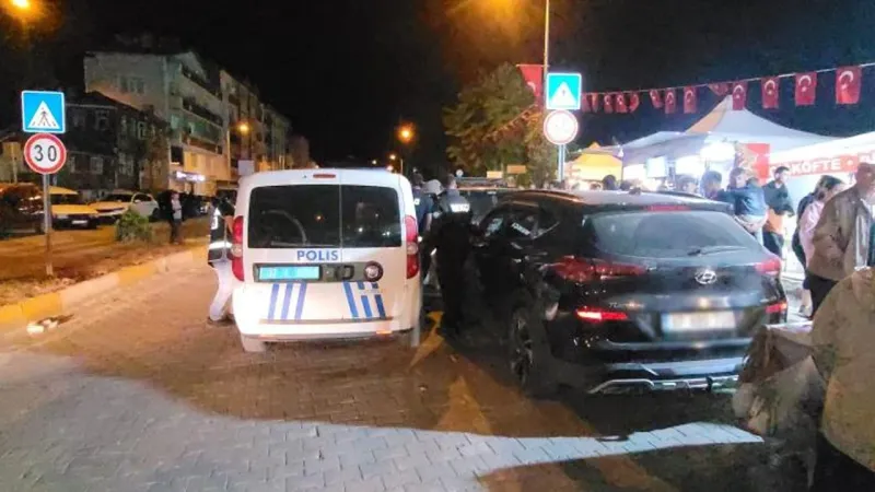 Festivalde tezgah açma kavgasında kan aktı: Kalbinden bıçaklandı