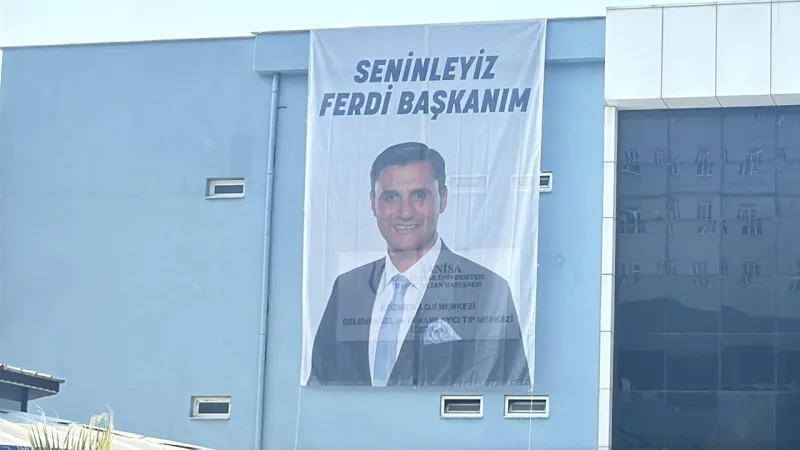 Ferdi Başkan İçin Hastaneye Pankart! Sevenleri Yanında mı?