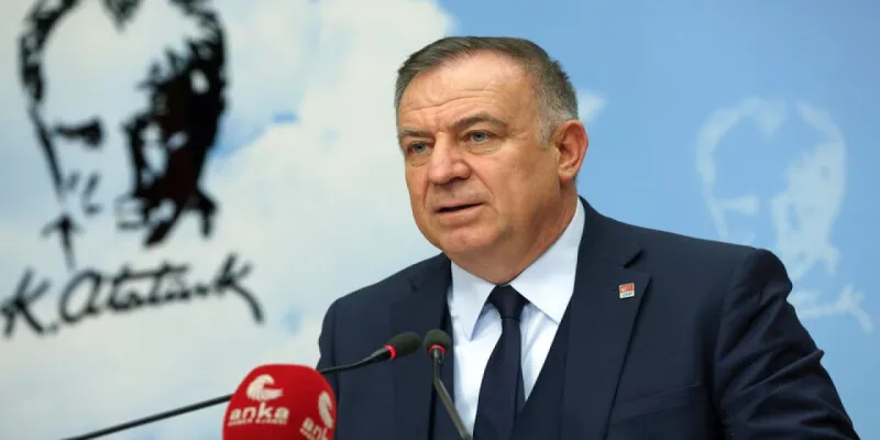 İBB Çalışanlarına Operasyon! CHP'den Sert Tepki: İftira Atıyorlar!