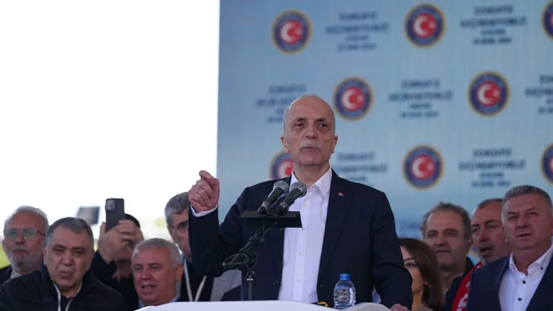 Kamu İşçisi Zam Beklentisi: Hükümetten Yeni Teklif Geliyor!