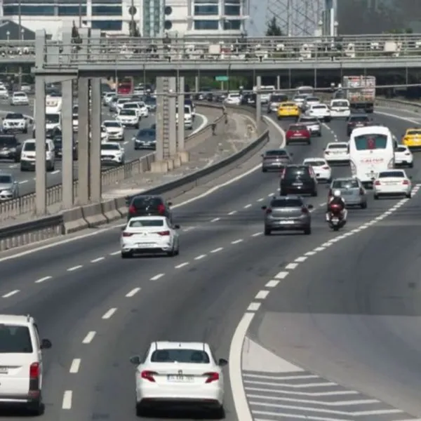 İstanbul Trafiği Bayram Sonrası Alarm Veriyor! Yoğunluk Artacak mı?