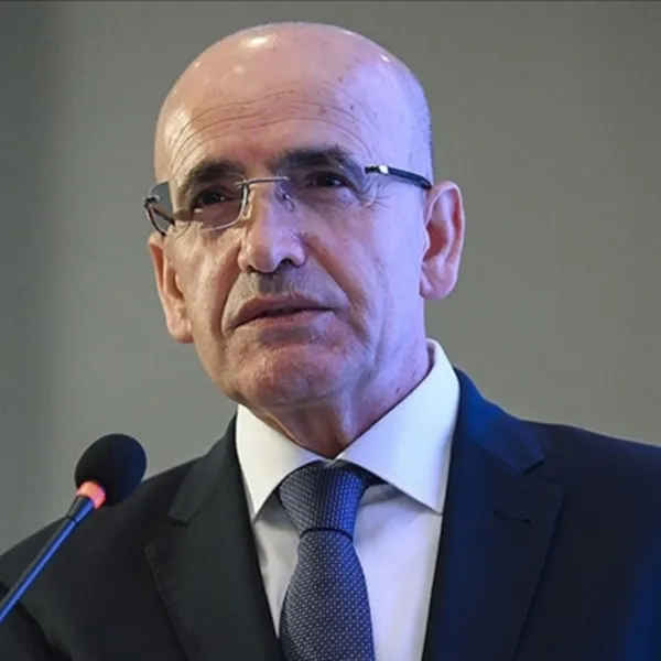 Şimşek Londra'yı Salladı! Kritik Görüşmeler Zinciri