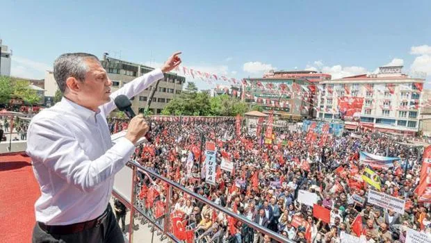 Özgür Özel'den Van'da Kritik Terör Açıklaması! Şok Sözler