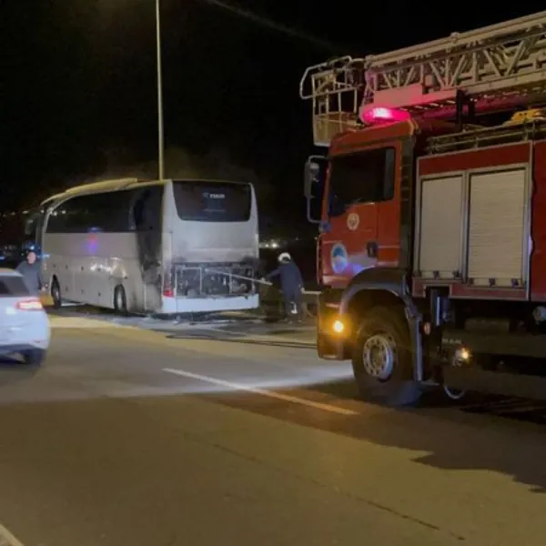 Turist Otobüsü Alev Alev! Kayseri'de Korku Dolu Anlar!
