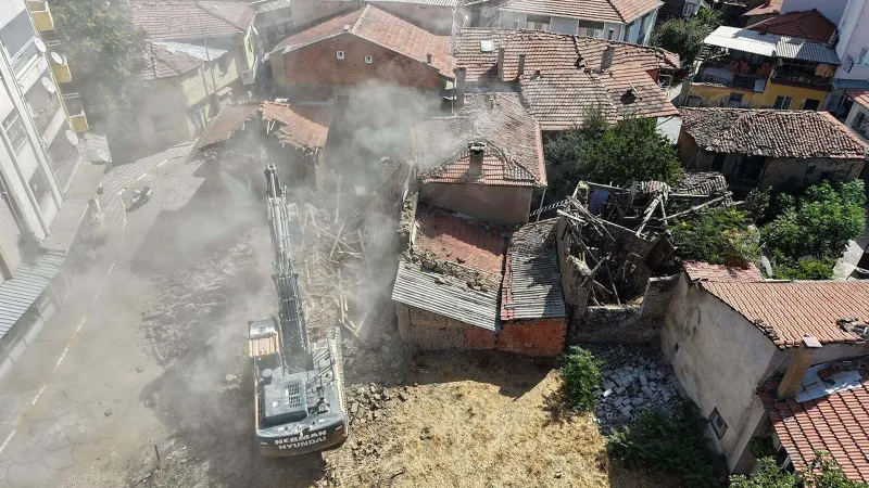 Sındırgı'daki depremler devam edecek mi? Prof. Dr. Sözbilir'den flaş açıklama!