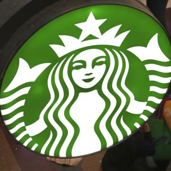 Starbucks, dükkanlarını ve çalışanlarını azaltacak