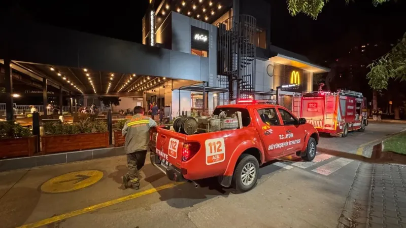 McDonald's'ta Korku Dolu Anlar! Aydın'da Yangın Paniği