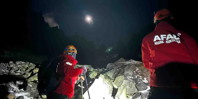 Rize Yaylasında Kaybolan Turistlere Ne Oldu? 13 Saatlik Mücadele!